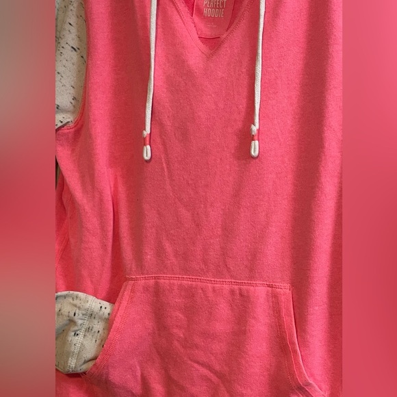 SO Perfect Hoodie - Picture 3 of 9